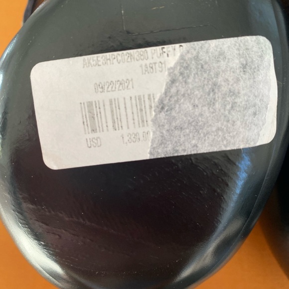 Authentic Louis Vuitton Black Pumps, leather strap with Logo design, size 38 - Picture 5 of 6